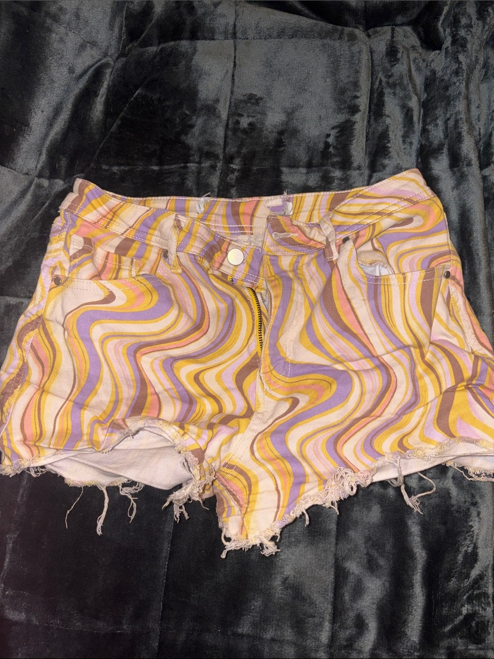 Retro Wave High-Rise Women's Shorts in Yellow, Pink & Purple